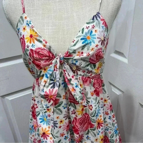 Moodie The Lauren Midi Dress, Floral, adjustable spaghetti strap , lined - Picture 8 of 12